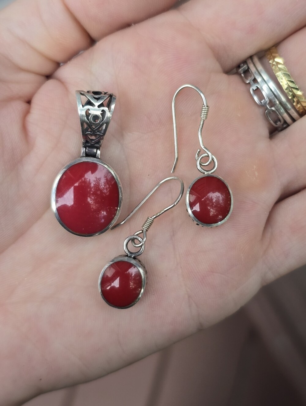 Silpada 925 Sterling Silver Filigree Red Cabochon Stone Drop Earrings & Pendant